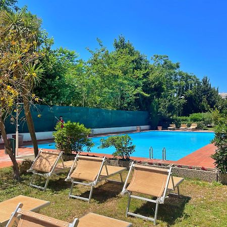 רומא Modern Apartment 10 Min Vatican Parking&Pool מראה חיצוני תמונה