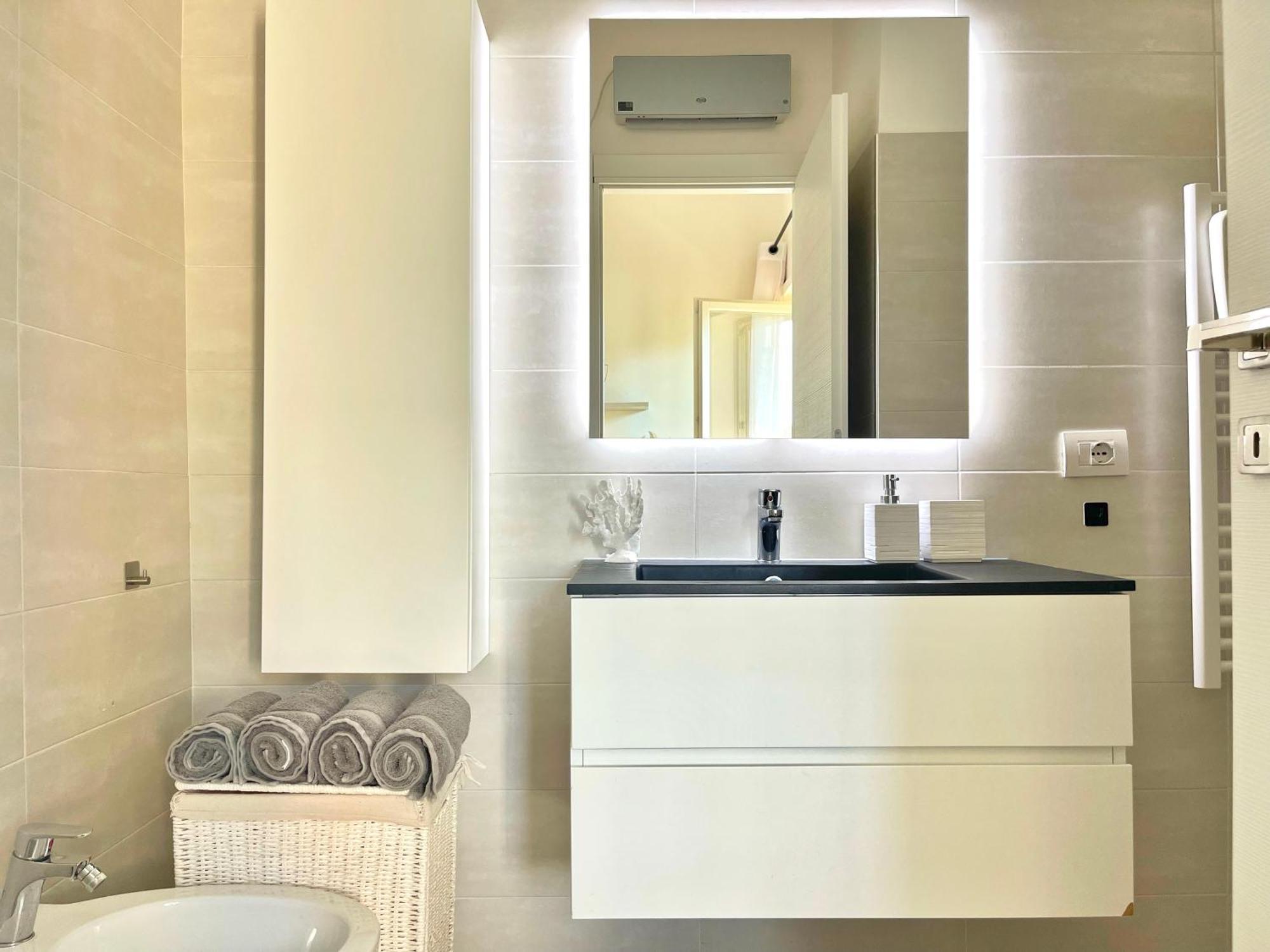 רומא Modern Apartment 10 Min Vatican Parking&Pool מראה חיצוני תמונה